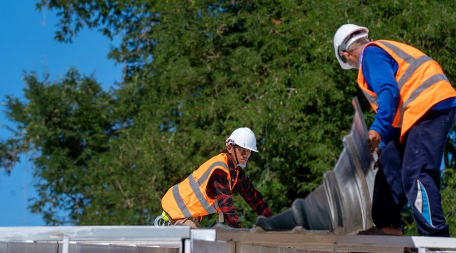 Expert flood damage restoration services in Melcher Dallas, IA